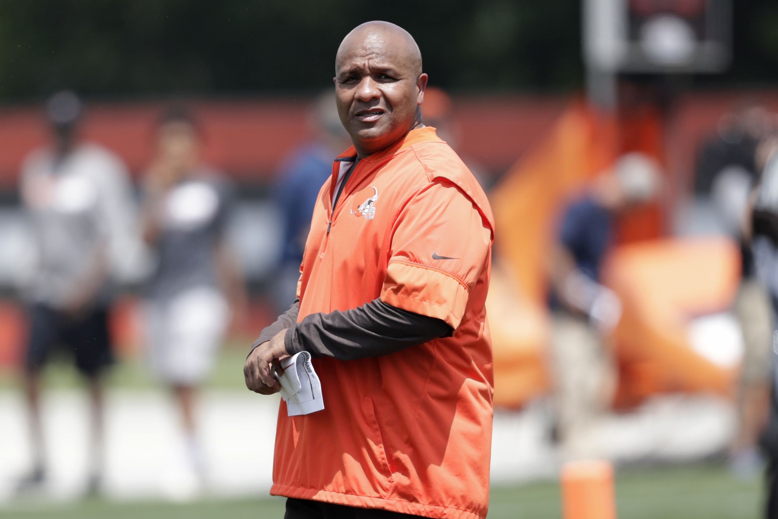 Cleveland Browns head coach Hue Jackson watches during practice at the NFL football team's training camp facility, Wednesday, June 13, 2018, in Berea, Ohio. (AP Photo/Tony Dejak)