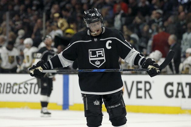 Los Angeles Kings center Anze Kopitar, of Slovenia, looks away in the final seconds against the Vegas Golden Knights during the third period of Game 4 of an NHL hockey first-round playoff series in Los Angeles, Tuesday, April 17, 2018. The Golden Knights won 1-0 to sweep the series in four games. (AP Photo/Alex Gallardo)