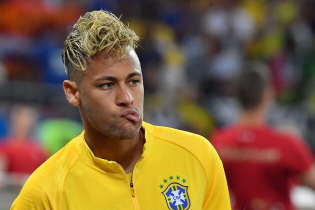 Brazil's forward Neymar looks on before the Russia 2018 World Cup Group E football match between Brazil and Switzerland at the Rostov Arena in Rostov-On-Don on June 17, 2018. (Photo by Pascal GUYOT / AFP) / RESTRICTED TO EDITORIAL USE - NO MOBILE PUSH ALERTS/DOWNLOADS        (Photo credit should read PASCAL GUYOT/AFP/Getty Images)