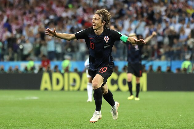 NIZHNY NOVGOROD, RUSSIA - JUNE 21:  Luka Modric of Croatia celebrates after scoring his team's second goal during the 2018 FIFA World Cup Russia group D match between Argentina and Croatia at Nizhny Novgorod Stadium on June 21, 2018 in Nizhny Novgorod, Russia.  (Photo by Elsa/Getty Images)