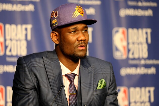 BROOKLYN, NY - JUNE 21:  DeAndre Ayton talks to the media after being selected number one overall by the Phoenix Suns on June 21, 2018 at Barclays Center during the 2018 NBA Draft in Brooklyn, New York.  NOTE TO USER: User expressly acknowledges and agrees that, by downloading and or using this photograph, User is consenting to the terms and conditions of the Getty Images License Agreement. Mandatory Copyright Notice: Copyright 2018 NBAE (Photo by Chris Marion/NBAE via Getty Images)