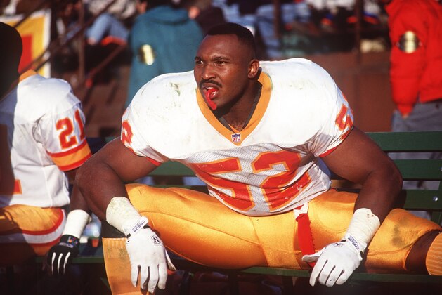 19 Dec 1992: KEITH MCCANTS OF THE TAMPA BAY BUCCANEERS DURING A BUCCANEERS V 49ERS GAME IN SAN FRANCISCO.