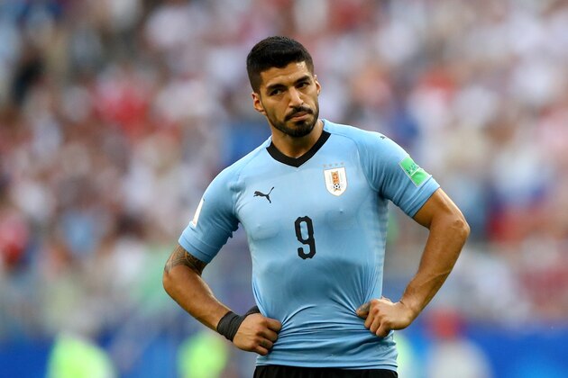 SAMARA, RUSSIA - JUNE 25:  Luis Suarez of Uruguay looks on during the 2018 FIFA World Cup Russia group A match between Uruguay and Russia at Samara Arena on June 25, 2018 in Samara, Russia.  (Photo by Dean Mouhtaropoulos/Getty Images)