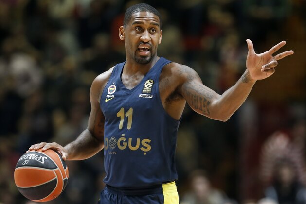 BELGRADE, SERBIA - MARCH 22: Brad Wanamaker of Fenerbahce in action during the 2017/2018 Turkish Airlines EuroLeague Regular Season game between Crvena Zvezda mts Belgrade and Fenerbahce Dogus istanbul   at Aleksandar Nikolic Hall on March 22, 2018 in Belgrade, Serbia. (Photo by Srdjan Stevanovic/Getty Images)