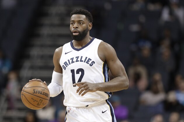Memphis Grizzlies' Tyreke Evans (12) brings the ball up the court against the Charlotte Hornets during the second half of an NBA basketball game in Charlotte, N.C., Thursday, March 22, 2018. (AP Photo/Chuck Burton)