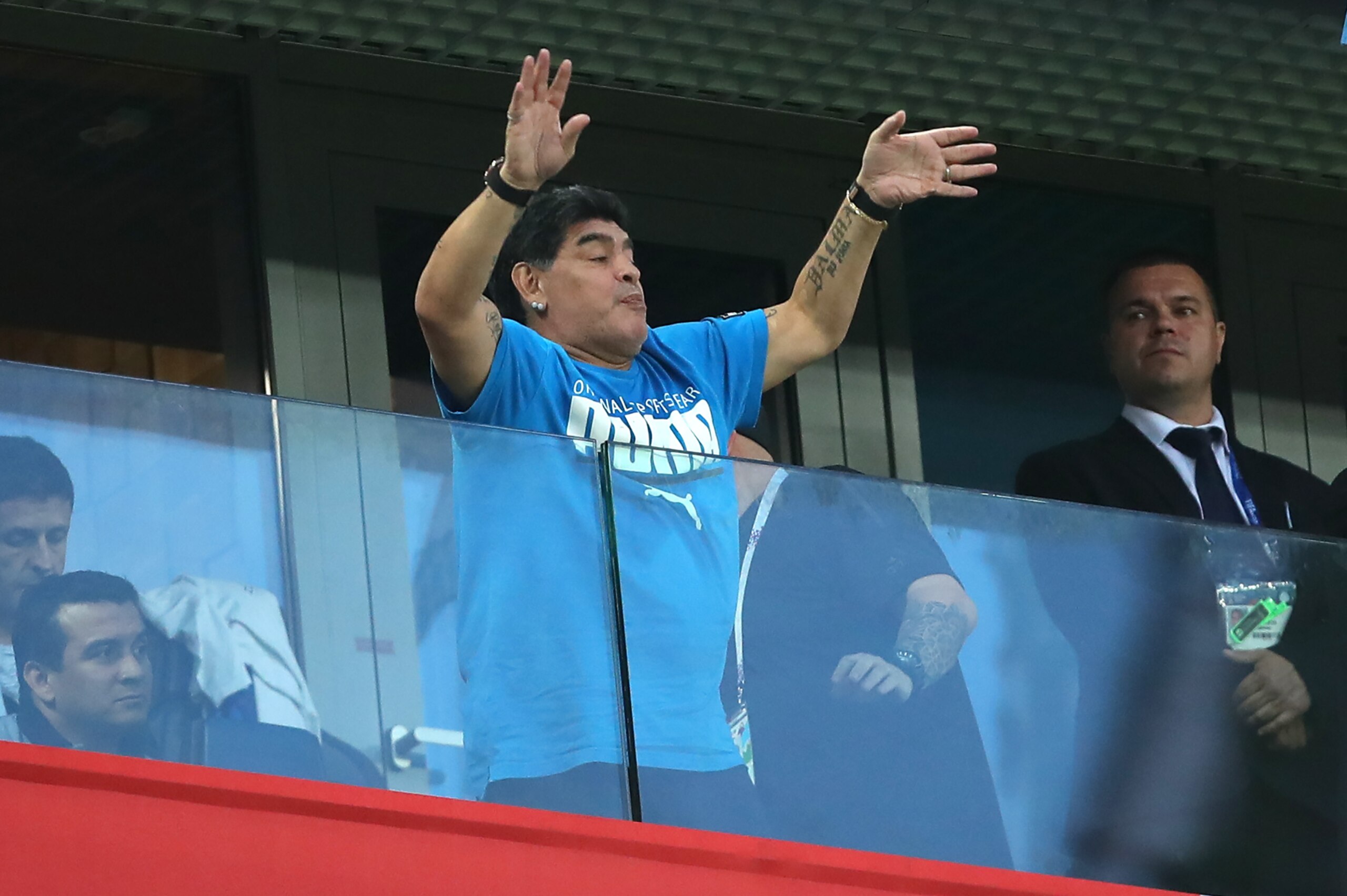 SAINT PETERSBURG, RUSSIA - JUNE 26:   Argentina legend Diego Maradona reacts during the 2018 FIFA World Cup Russia group D match between Nigeria and Argentina at Saint Petersburg Stadium on June 26, 2018 in Saint Petersburg, Russia. (Photo by Robbie Jay Barratt - AMA/Getty Images)