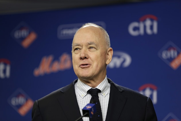 The New York Mets' general manager Sandy Alderson speaks at a news conference at Citi Field in New York, Wednesday, Jan. 17, 2018. Jay Bruce and the New York Mets have finalized a $39 million, three-year deal to bring his big bat back to Queens. (AP Photo/Seth Wenig)