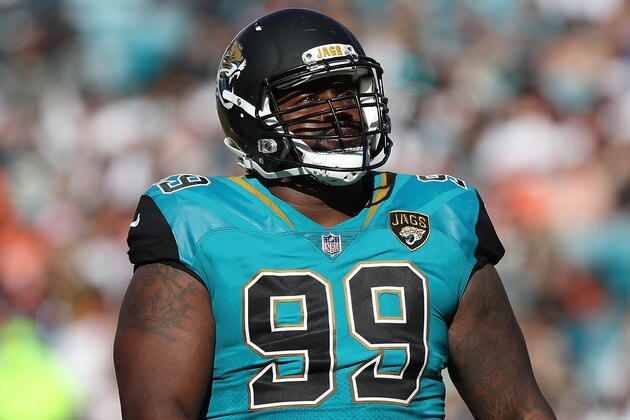 JACKSONVILLE, FL - NOVEMBER 05: Marcell Dareus #99 of the Jacksonville Jaguars waits on the field in the second half of their game against the Cincinnati Bengals at EverBank Field on November 5, 2017 in Jacksonville, Florida. (Photo by Logan Bowles/Getty Images) JACKSONVILLE, FL - NOVEMBER 05: Marcell Dareus #99 of the Jacksonville Jaguars waits on the field in the second half of their game against the Cincinnati Bengals at EverBank Field on November 5, 2017 in Jacksonville, Florida. (Photo by Logan Bowles/Getty Images)