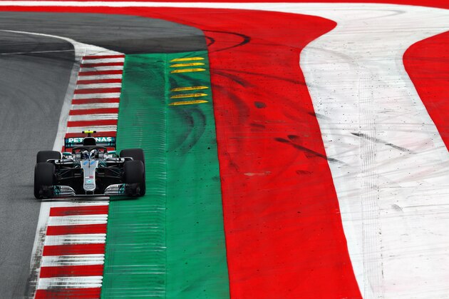 SPIELBERG, AUSTRIA - JUNE 30: Valtteri Bottas driving the (77) Mercedes AMG Petronas F1 Team Mercedes WO9 on track during final practice for the Formula One Grand Prix of Austria at Red Bull Ring on June 30, 2018 in Spielberg, Austria.  (Photo by Mark Thompson/Getty Images)