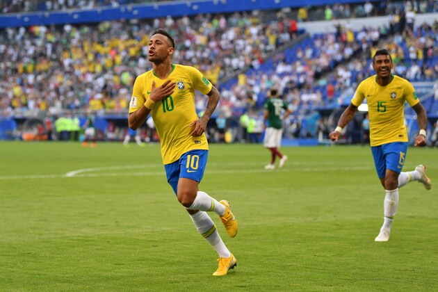 SAMARA, RUSSIA - JULY 02:  Neymar Jr of Brazil celebrates after scoring his team's first goal during the 2018 FIFA World Cup Russia Round of 16 match between Brazil and Mexico at Samara Arena on July 2, 2018 in Samara, Russia.  (Photo by Dan Mullan/Getty Images)