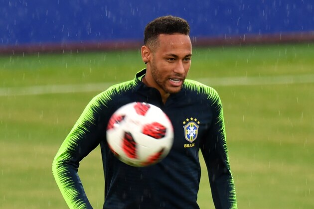 Brazil's forward Neymar attends a training session at the Tsentralny Stadium in Kazan on July 5, 2018, on the eve of their Russia 2018 World Cup round of 8 football match against Belgium. (Photo by SAEED KHAN / AFP)        (Photo credit should read SAEED KHAN/AFP/Getty Images)
