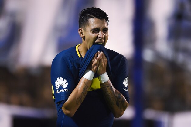 LA PLATA, ARGENTINA - MAY 09: Cristian Pavon of Boca Juniors reacts during a match between Gimnasia y Esgrima La Plata and Boca Juniors as part of Superliga 2017/18 at Estadio Juan Carmelo Zerillo on May 9, 2018 in La Plata, Argentina. (Photo by Marcelo Endelli/Getty Images)