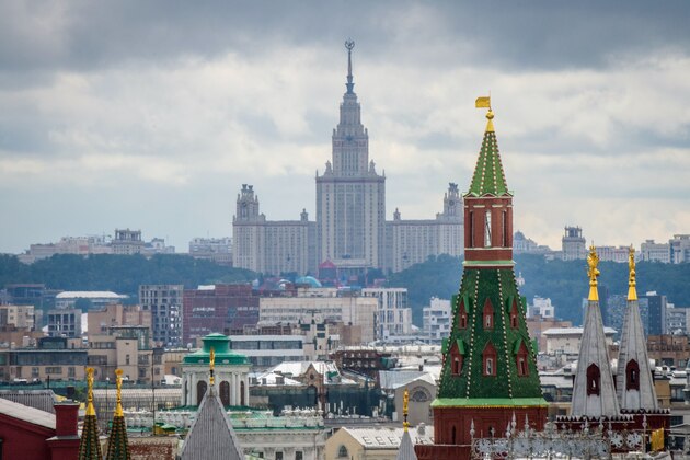 This general view taken on July 8, 2018, shows the Kremlin and Moscow State University in Moscow. (Photo by Mladen ANTONOV / AFP)        (Photo credit should read MLADEN ANTONOV/AFP/Getty Images)