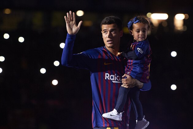 BARCELONA, SPAIN - MAY 20:  Philippe Coutinho of Barcelona at the end of the La Liga match between Barcelona and Real Sociedad at Camp Nou on May 20, 2018 in Barcelona, Spain.  (Photo by Quality Sport Images/Getty Images)
