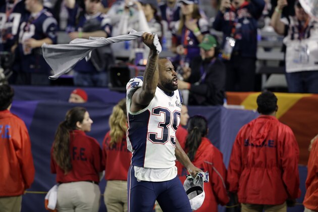 New England Patriots cornerback Brandon Browner (39) cheers after the Patriots beat the Seattle Seahawks to win the NFL Super Bowl XLIX football game Sunday, Feb. 1, 2015, in Glendale, Ariz. (AP Photo/Matt Rourke)