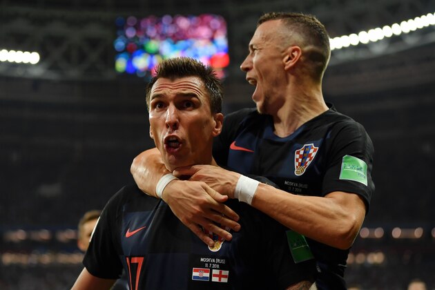MOSCOW, RUSSIA - JULY 11:  Mario Mandzukic of Croatia celebrates after scoring his team's second goal during the 2018 FIFA World Cup Russia Semi Final match between England and Croatia at Luzhniki Stadium on July 11, 2018 in Moscow, Russia.  (Photo by Dan Mullan/Getty Images)