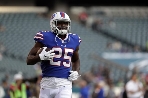 Buffalo Bills' LeSean McCoy warms up before an NFL preseason football game against the Philadelphia Eagles, Thursday, Aug. 17, 2017, in Philadelphia. (AP Photo/Michael Perez)
