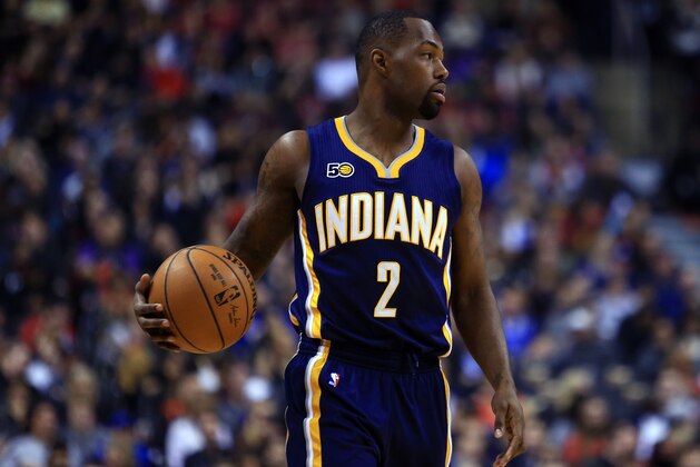 TORONTO, ON - MARCH 19:  Rodney Stuckey #2 of the Indiana Pacers dribbles the ball during the first half of an NBA game against the Toronto Raptors at Air Canada Centre on March 19, 2017 in Toronto, Canada.  NOTE TO USER: User expressly acknowledges and agrees that, by downloading and or using this photograph, User is consenting to the terms and conditions of the Getty Images License Agreement.  (Photo by Vaughn Ridley/Getty Images)