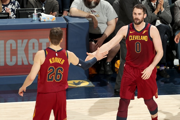 INDIANAPOLIS, IN - APRIL 20:  Kyle Korver #26 and Kevin Love #0 of the Cleveland Cavaliers high five during the game against the Indiana Pacers in Game Three of Round One of the 2018 NBA Playoffs on April 20, 2018 at Bankers Life Fieldhouse in Indianapolis, Indiana. NOTE TO USER: User expressly acknowledges and agrees that, by downloading and or using this Photograph, user is consenting to the terms and conditions of the Getty Images License Agreement. Mandatory Copyright Notice: Copyright 2018 NBAE (Photo by Nathaniel S. Butler/NBAE via Getty Images)