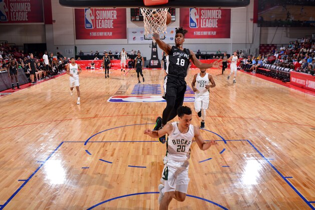 LAS VEGAS, NV - JULY 12:  Lonnie Walker IV #18 of the San Antonio Spurs shoots the ball against the Milwaukee Bucks during the 2018 Las Vegas Summer League on July 12, 2018 at the Cox Pavilion in Las Vegas, Nevada. NOTE TO USER: User expressly acknowledges and agrees that, by downloading and/or using this photograph, user is consenting to the terms and conditions of the Getty Images License Agreement. Mandatory Copyright Notice: Copyright 2018 NBAE (Photo by David Dow/NBAE via Getty Images)