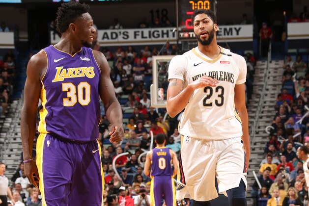 NEW ORLEANS, LA - MARCH 22:  Julius Randle #30 of the Los Angeles Lakers and Anthony Davis #23 of the New Orleans Pelicans are seen during the game on March 22, 2018 at Smoothie King Center in New Orleans, Louisiana. NOTE TO USER: User expressly acknowledges and agrees that, by downloading and or using this Photograph, user is consenting to the terms and conditions of the Getty Images License Agreement. Mandatory Copyright Notice: Copyright 2018 NBAE (Photo by Layne Murdoch/NBAE via Getty Images)