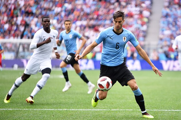 NIZHNY NOVGOROD, RUSSIA - JULY 06: Rodrigo Bentancur of Uruguay in action during the 2018 FIFA World Cup Russia Quarter Final match between Uruguay and France at Nizhny Novgorod Stadium on July 6, 2018 in Nizhny Novgorod, Russia. (Photo by Lukasz Laskowski/PressFocus/MB Media/Getty Images)