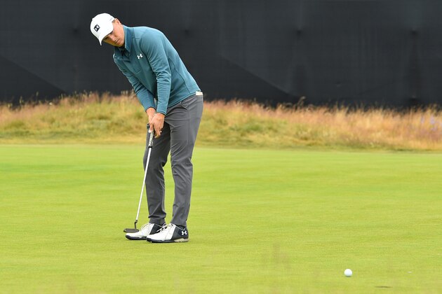 US golfer Jordan Spieth putts on the 4th green during his second round on day 2 of The 147th Open golf Championship at Carnoustie, Scotland on July 20, 2018. (Photo by Glyn KIRK / AFP)        (Photo credit should read GLYN KIRK/AFP/Getty Images)