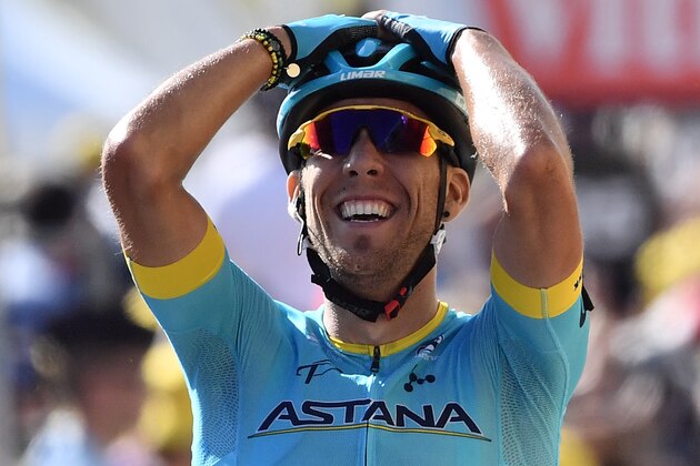 Spain's Omar Fraile celebrates a she crosses the finish line to win the 14th stage of the 105th edition of the Tour de France cycling race, between Saint-Paul-Trois-Chateaux and Mende on July 21, 2018. (Photo by Jeff PACHOUD / AFP)        (Photo credit should read JEFF PACHOUD/AFP/Getty Images)