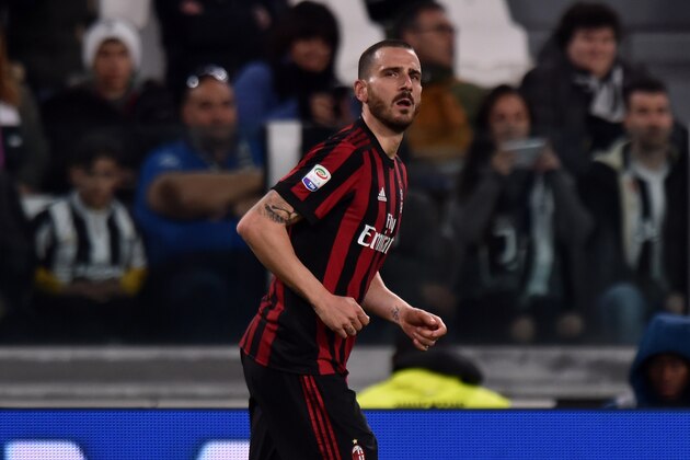 TURIN, ITALY - MARCH 31:  Leonardo Bonucci of Milan celebrates after scoring the equalizing goal during the serie A match between Juventus and AC Milan at Allianz Stadium on March 31, 2018 in Turin, Italy.  (Photo by Tullio M. Puglia/Getty Images )