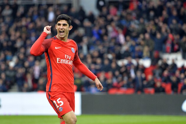 PARIS, FRANCE - MAY 06:  Goncalo Guedes of Paris Saint-Germain reacts after Edinson Cavani scored during the Ligue 1 match between Paris Saint-Germain and Bastia at Parc des Princes on May 6, 2017 in Paris, France.  (Photo by Aurelien Meunier/Getty Images)