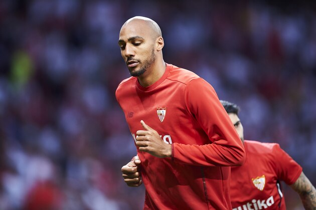 MADRID, SPAIN - APRIL 21:  Steven N'Zonzi of Sevilla FC reacts on prior to the match the Spanish Copa del Rey Final between Barcelona and Sevilla at Wanda Metropolitano on April 21, 2018 in Madrid, Spain.  (Photo by Aitor Alcalde Colomer/Getty Images)
