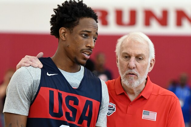 LAS VEGAS, NV - JULY 26:  DeMar DeRozan #35 of the United States talks with head coach Gregg Popovich during a practice session at the 2018 USA Basketball Men's National Team minicamp at the Mendenhall Center at UNLV on July 26, 2018 in Las Vegas, Nevada.  (Photo by Ethan Miller/Getty Images)