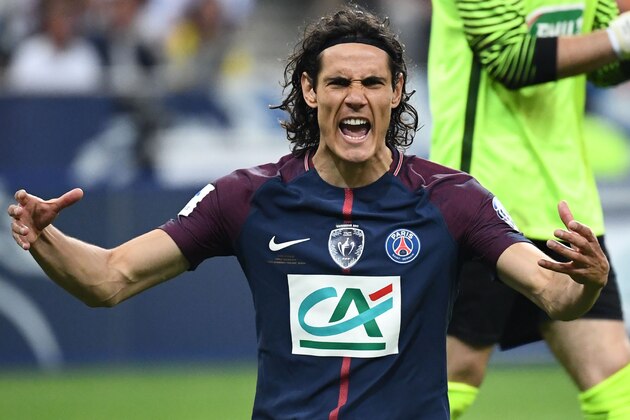Paris Saint-Germain's Uruguayan forward Edinson Cavani reacts during the French Cup final football match between Les Herbiers and Paris Saint-Germain (PSG), on May 8, 2018 at the Stade de France in Saint-Denis, outside Paris. (Photo by FRANCK FIFE / AFP)        (Photo credit should read FRANCK FIFE/AFP/Getty Images)