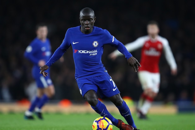 LONDON, ENGLAND - JANUARY 03:  N'Golo Kante of Chelsea in action during the Premier League match between Arsenal and Chelsea at Emirates Stadium on January 3, 2018 in London, England.  (Photo by Julian Finney/Getty Images)