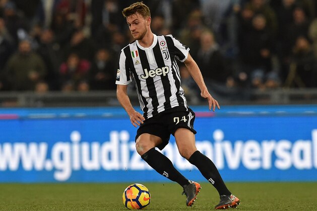 ROME, ITALY - MARCH 03:  Daniele Rugani of Juventus FC in action during the serie A match between SS Lazio and Juventus at Stadio Olimpico on March 3, 2018 in Rome, Italy.  (Photo by Giuseppe Bellini/Getty Images)