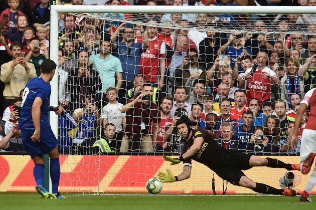 DUBLIN, IRELAND - AUGUST 01: Petr Cech of Arsenal saves a penalty from Alvaro Morata of Chelsea during the Pre-season friendly International Champions Cup game between Arsenal and Chelsea at Aviva stadium on August 1, 2018 in Dublin, Ireland. (Photo by Charles McQuillan/Getty Images)