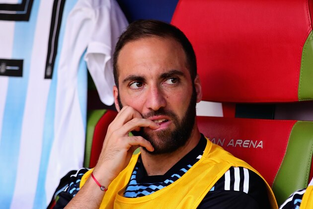 KAZAN, RUSSIA - JUNE 30: Gonzalo Higuain of Argentina looks on from the substitutes bench during the 2018 FIFA World Cup Russia Round of 16 match between France and Argentina at Kazan Arena on June 30, 2018 in Kazan, Russia.  (Photo by Chris Brunskill/Fantasista/Getty Images)