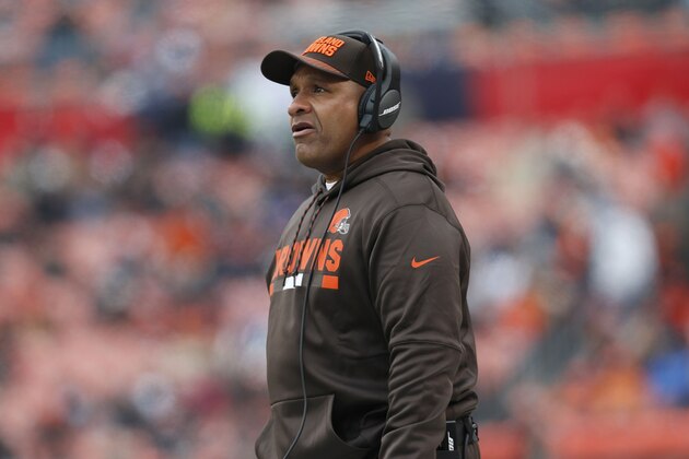 CLEVELAND, OH - DECEMBER 17: Head coach Hue Jackson of the Cleveland Browns looks on in the first quarter against the Baltimore Ravens at FirstEnergy Stadium on December 17, 2017 in Cleveland, Ohio. (Photo by Kirk Irwin/Getty Images)