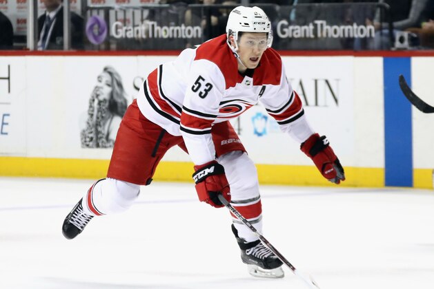 NEW YORK, NY - MARCH 18: Jeff Skinner #53 of the Carolina Hurricanes skates against the New York Islanders at the Barclays Center on March 18, 2018 in the Brooklyn borough of New York City.  (Photo by Bruce Bennett/Getty Images)