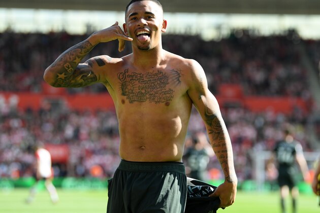 SOUTHAMPTON, ENGLAND - MAY 13:  Gabriel Jesus of Manchester City celebrates scoring his sides first goal during the Premier League match between Southampton and Manchester City at St Mary's Stadium on May 13, 2018 in Southampton, England.  (Photo by Mike Hewitt/Getty Images)