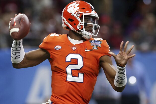 Clemson quarterback Kelly Bryant (2) passes in the first half of the Sugar Bowl semi-final playoff game against Alabama for the NCAA college football national championship, in New Orleans, Monday, Jan. 1, 2018. (AP Photo/Rusty Costanza)