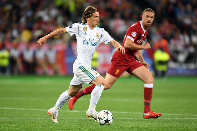 KIEV, UKRAINE - MAY 26: Luka Modric of Real Madrid in action during the UEFA Champions League final between Real Madrid and Liverpool at NSC Olimpiyskiy Stadium on May 26, 2018 in Kiev, Ukraine. (Photo by Etsuo Hara/Getty Images)