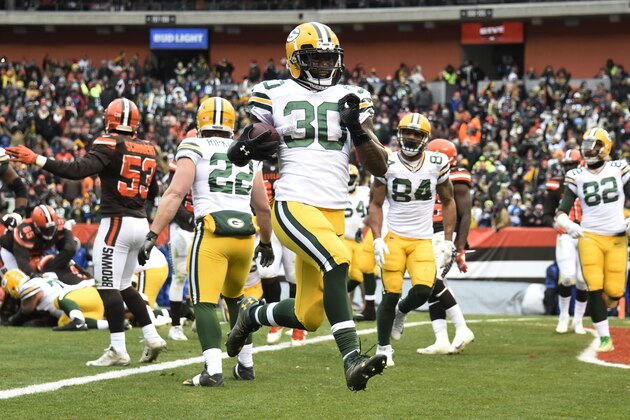 CLEVELAND, OH - DECEMBER 10: Jamaal Williams #30 of the Green Bay Packers runs the ball in for a touchdown in the fourth quarter against the Cleveland Browns at FirstEnergy Stadium on December 10, 2017 in Cleveland, Ohio. (Photo by Jason Miller/Getty Images)