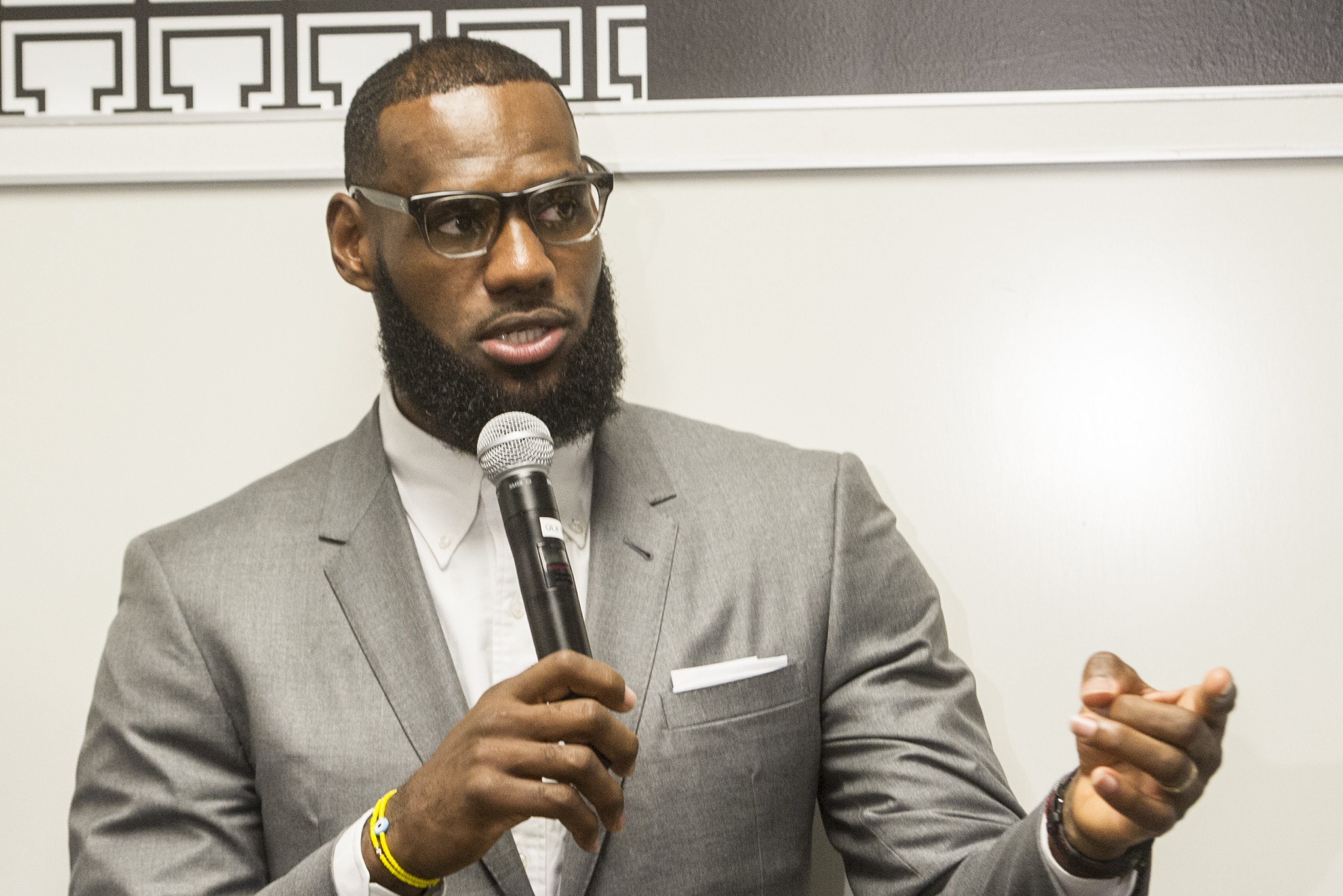 lebron james showtime series