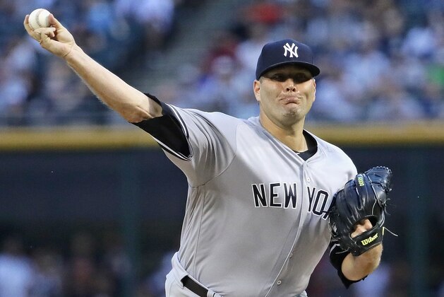 CHICAGO, IL - AUGUST 06:  Starting pitcher Lance Lynn #36 of the New York Yankees delivers the ball against the Chicago White Sox at Guaranteed Rate Field on August 6, 2018 in Chicago, Illinois.  (Photo by Jonathan Daniel/Getty Images)