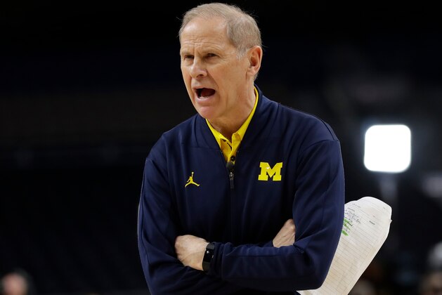 Michigan head coach John Beilein directs his team during a practice session for the Final Four NCAA college basketball tournament, Friday, March 30, 2018, in San Antonio. (AP Photo/Eric Gay)