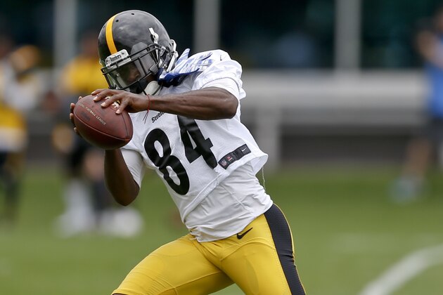 Pittsburgh Steelers wide receiver Antonio Brown (84) an NFL football practice, Tuesday, June 12, 2018, in Pittsburgh. (AP Photo/Keith Srakocic)