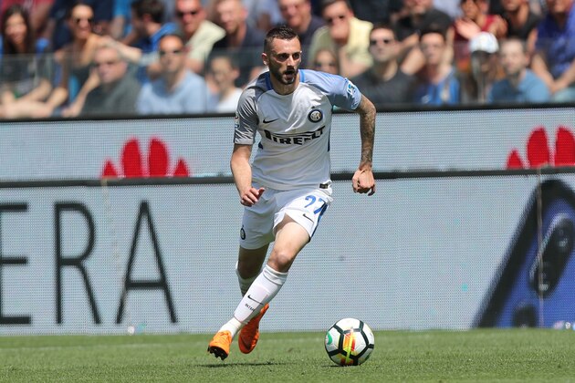 UDINE, ITALY - MAY 06: Marcelo Brozovic of FC Internazionale in action during the serie A match between Udinese Calcio and FC Internazionale at Stadio Friuli on May 6, 2018 in Udine, Italy.  (Photo by Gabriele Maltinti/Getty Images)