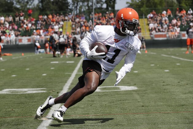 Cleveland Browns wide receiver Antonio Callaway catches a pass during NFL football training camp, Thursday, July 26, 2018, in Berea, Ohio. (AP Photo/Tony Dejak)