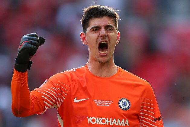 LONDON, ENGLAND - MAY 19: Thibaut Courtois of Chelsea celebrates at full time during The Emirates FA Cup Final between Chelsea and Manchester United at Wembley Stadium on May 19, 2018 in London, England. (Photo by Robbie Jay Barratt - AMA/Getty Images)